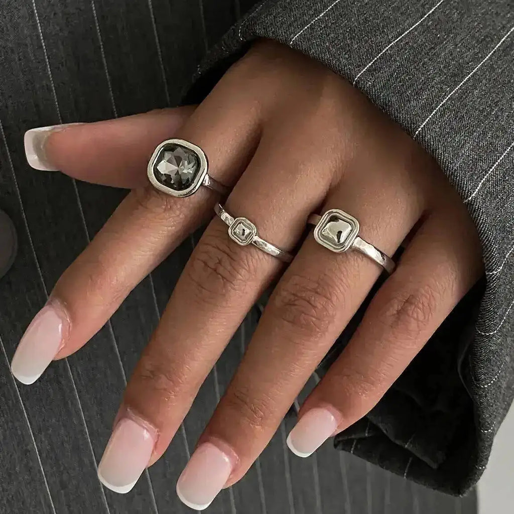 KunJoe 3Pcs/Set Fashion Square Acrylic Rhinestone Open Rings for Women Minimalist Geometry Adjustable Knuckle Ring Party Jewelry