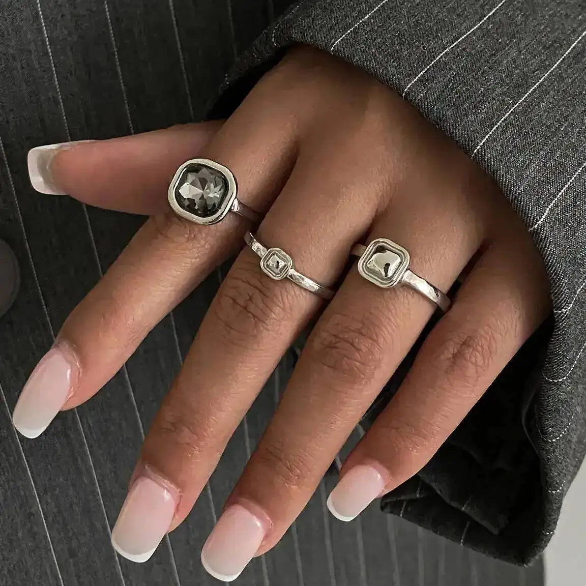 KunJoe 3Pcs/Set Fashion Square Acrylic Rhinestone Open Rings for Women Minimalist Geometry Adjustable Knuckle Ring Party Jewelry