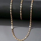A Set of Sexy and Luxurious Women's Necklaces and Bracelets, a Fashionable and Versatile Women's Jewelry Set